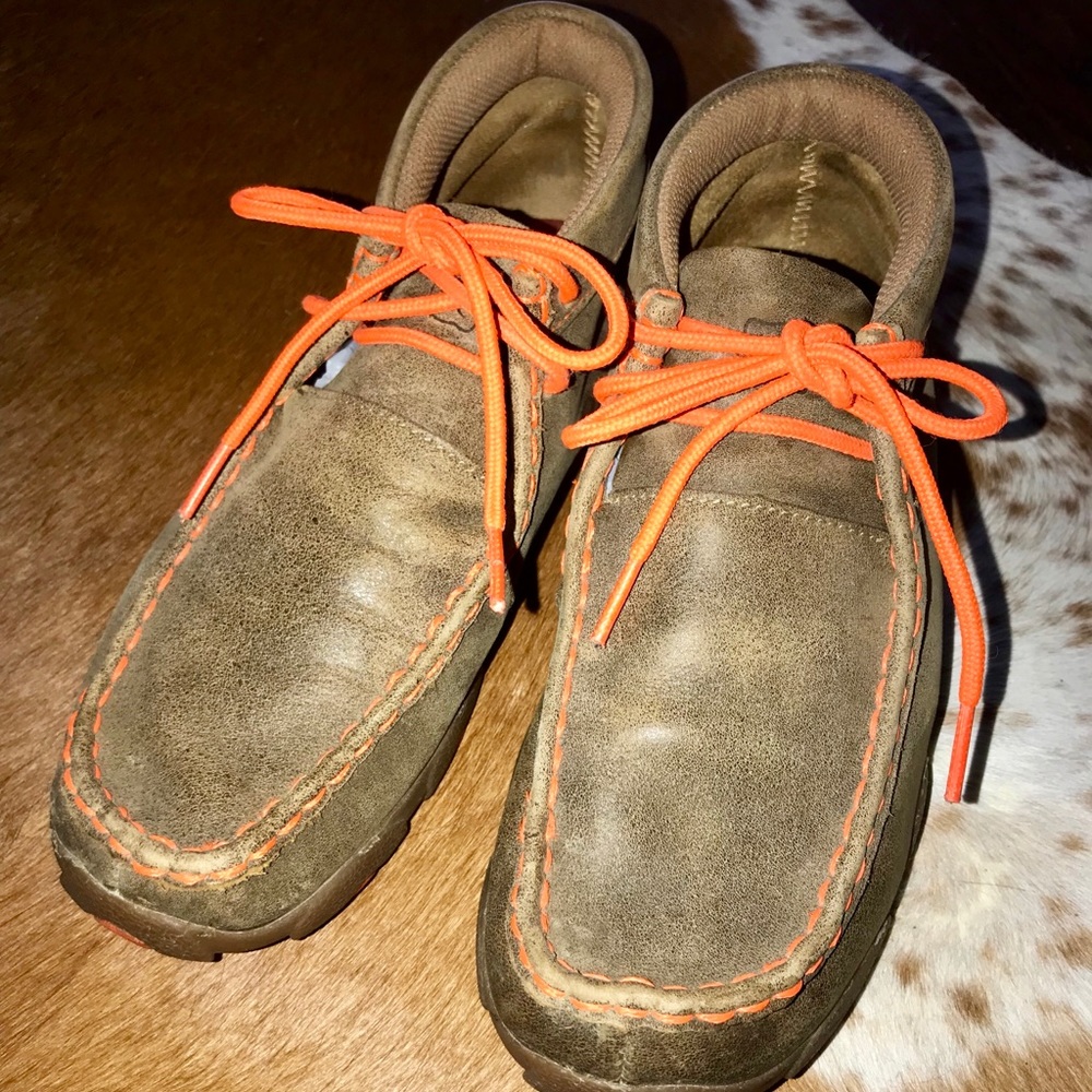🧡 Twisted X 🧡 Leather Riding Moccasins Size 4